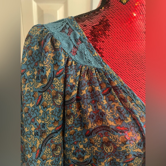 Cover up - Picture 4 of 4